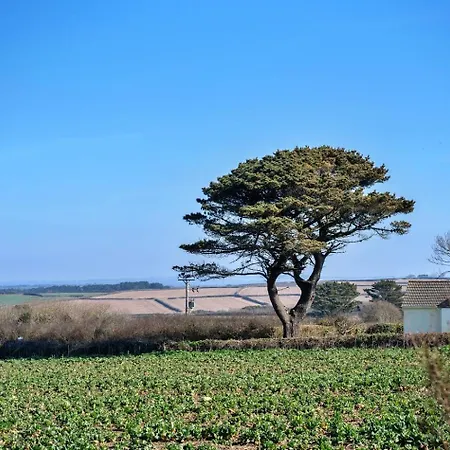 Finest Retreats - Chy Merthen House Marazion